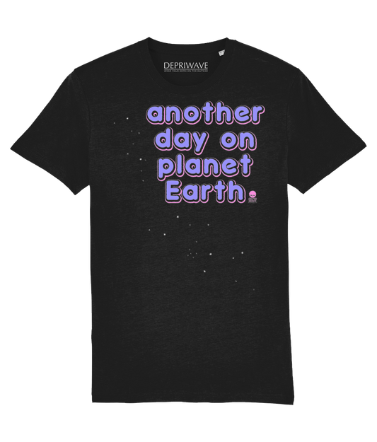 Another Day On Planet Earth t-shirt (zwart)